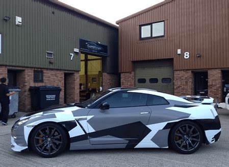 Is Car Vinyl Wraps Near Me Right for You? Here's What You Should Know