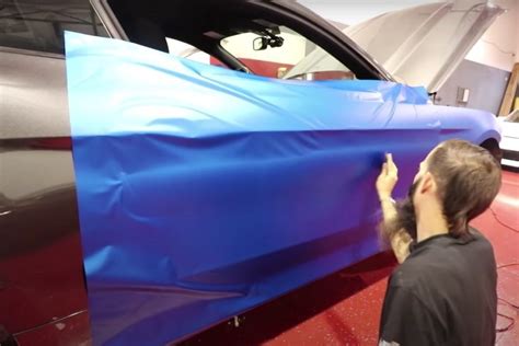 Step-by-Step Guide to Finding the Perfect car wrapping vinyl